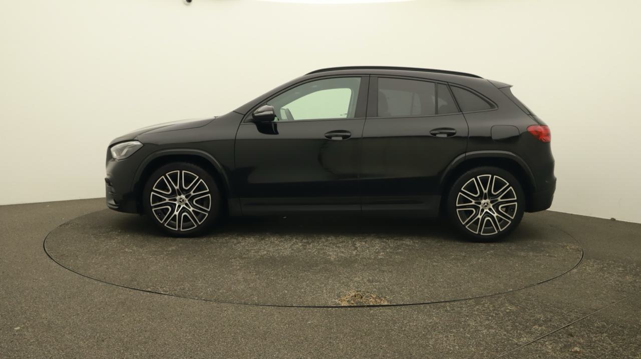 Mercedes<br>GLA 200d AMG Line