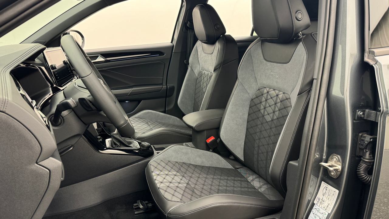 VW<br>T-Roc 2.0 TSI R-Line DSG 4Motion