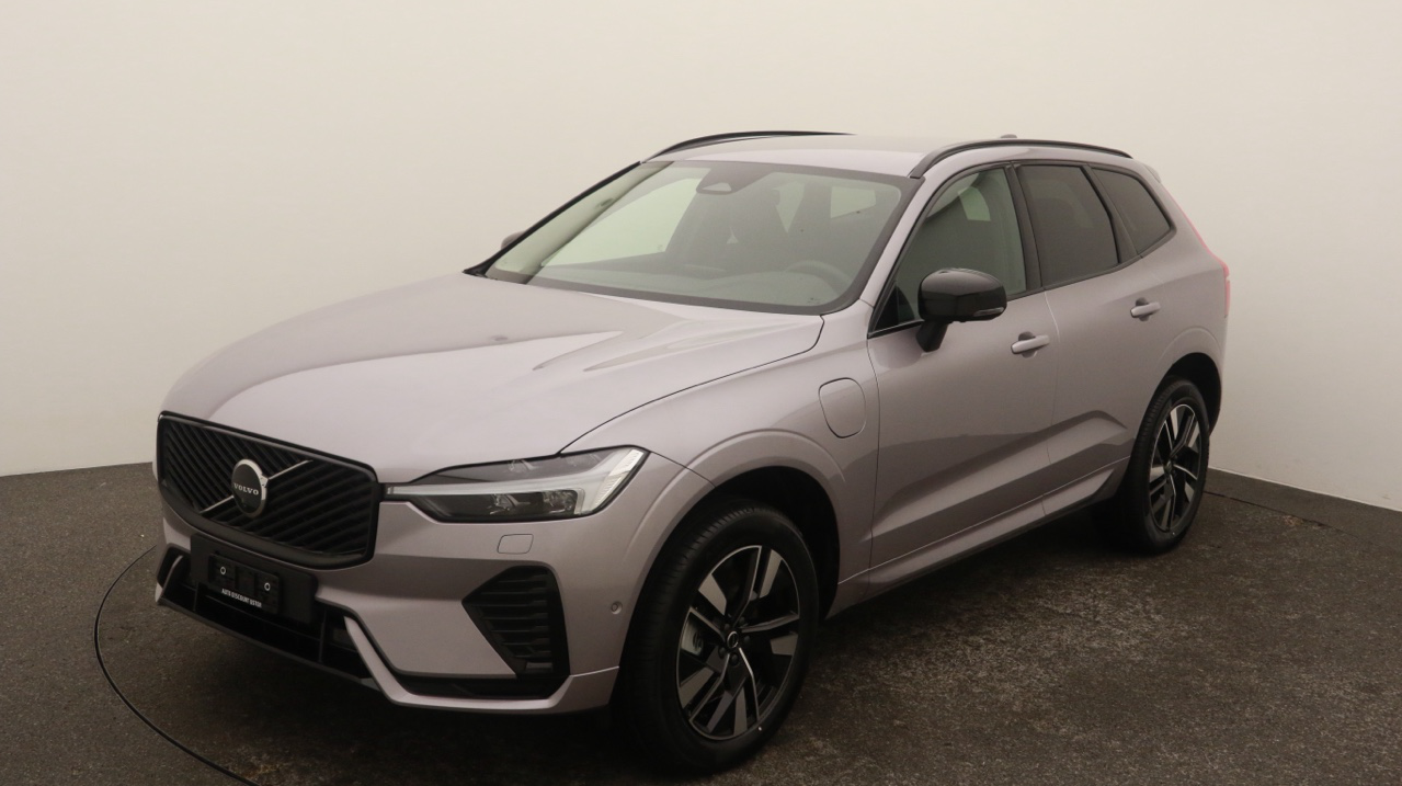 Volvo<br>XC60 T6 eAWD PluginHybrid Plus Dark Geartronic