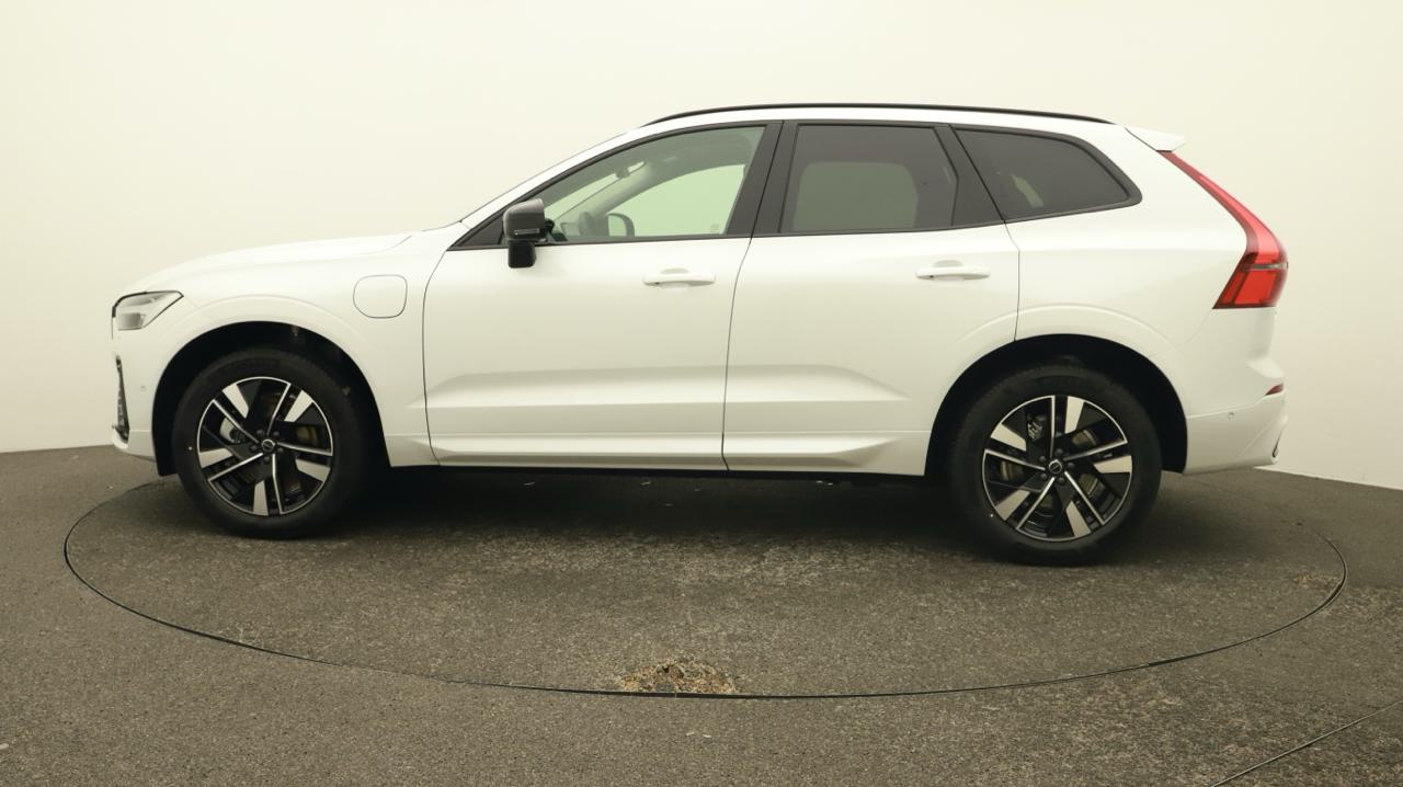 Volvo<br>XC60 T6 eAWD PluginHybrid Plus Dark Geartronic
