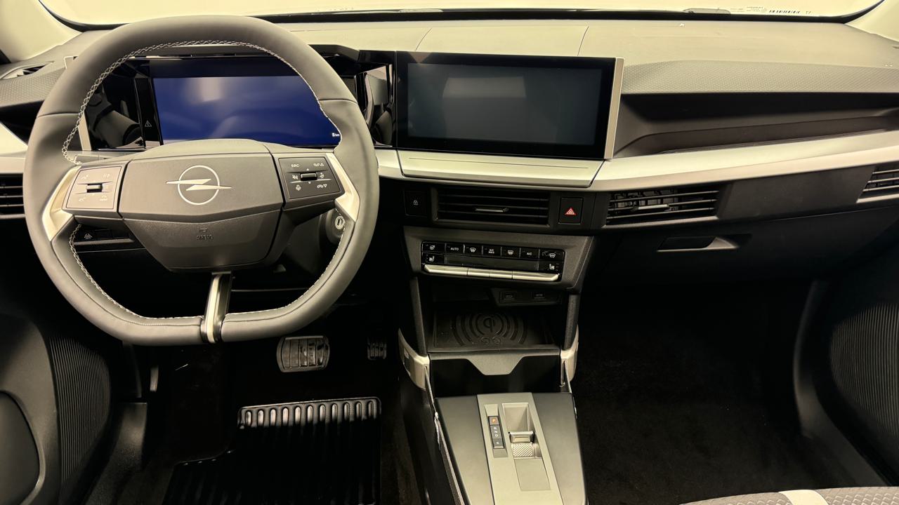 Opel<br>Frontera-e 44 kWh GS