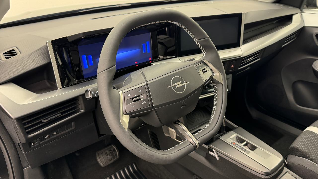Opel<br>Frontera-e 44 kWh GS