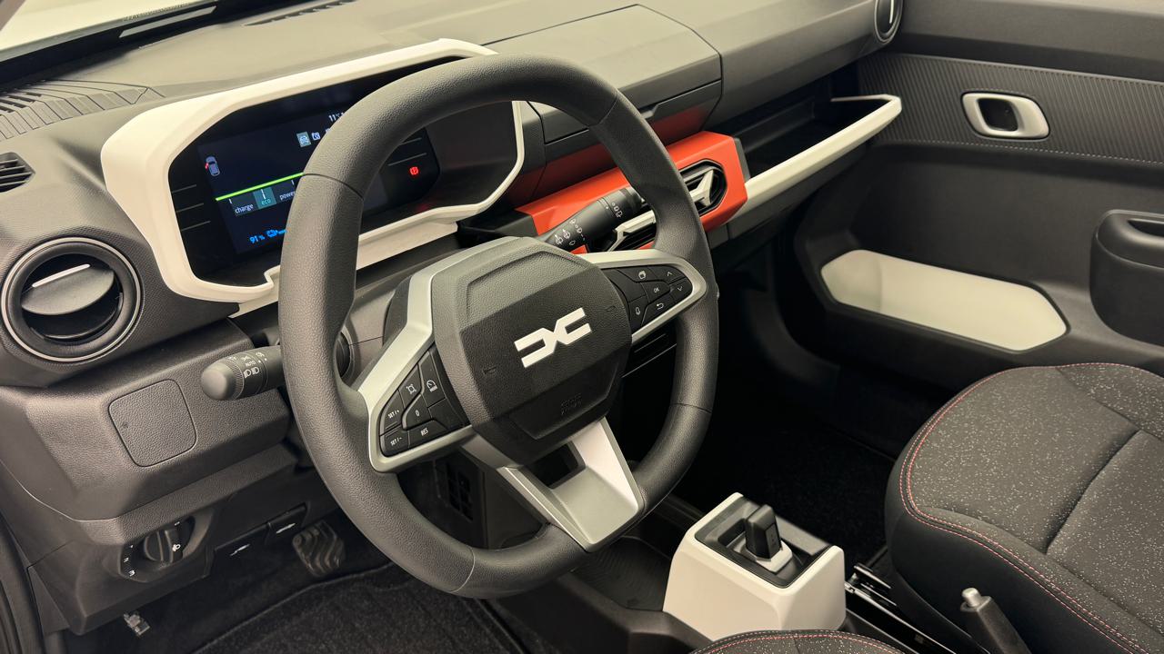 Dacia<br>Spring 27 kWh Expression