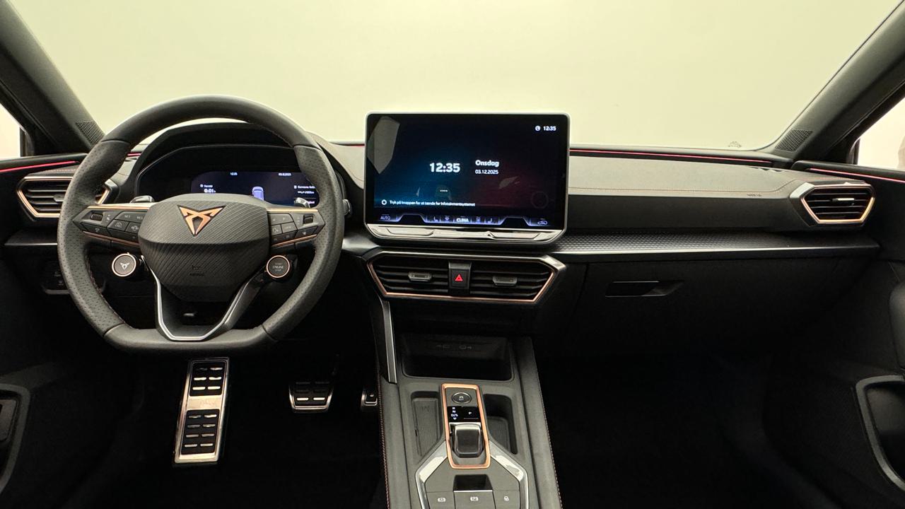 Cupra<br>LEON ST 2.0 TSI VZ DSG 4Drive