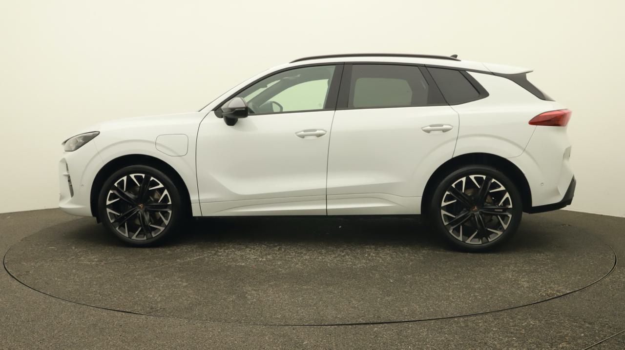 Cupra<br>Terramar 1.5 eHybrid DSG VZ