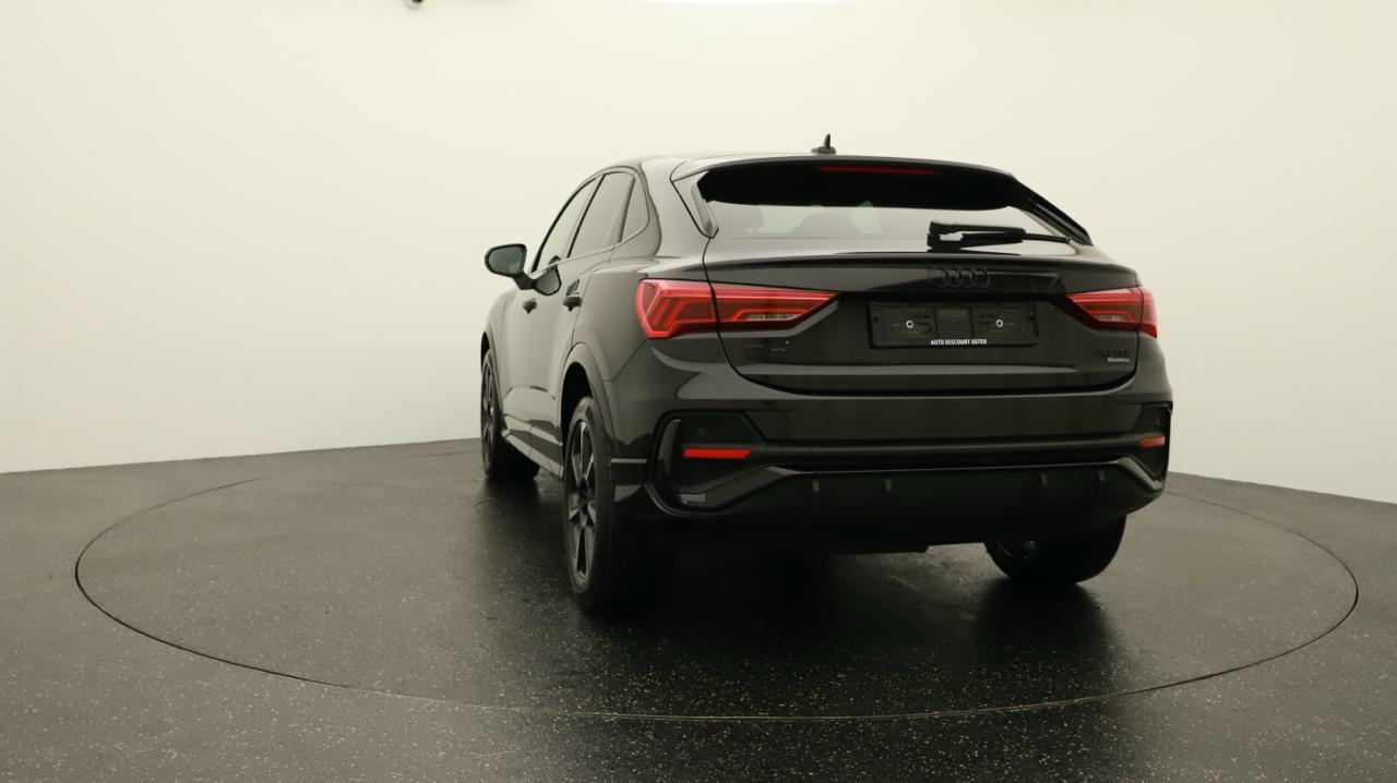 Audi<br>Q3 Sportback 40 TDI S line quattro S-tronic