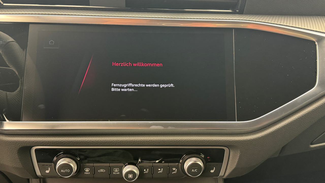 Audi<br>Q3 Sportback 40 TDI S line quattro S-tronic