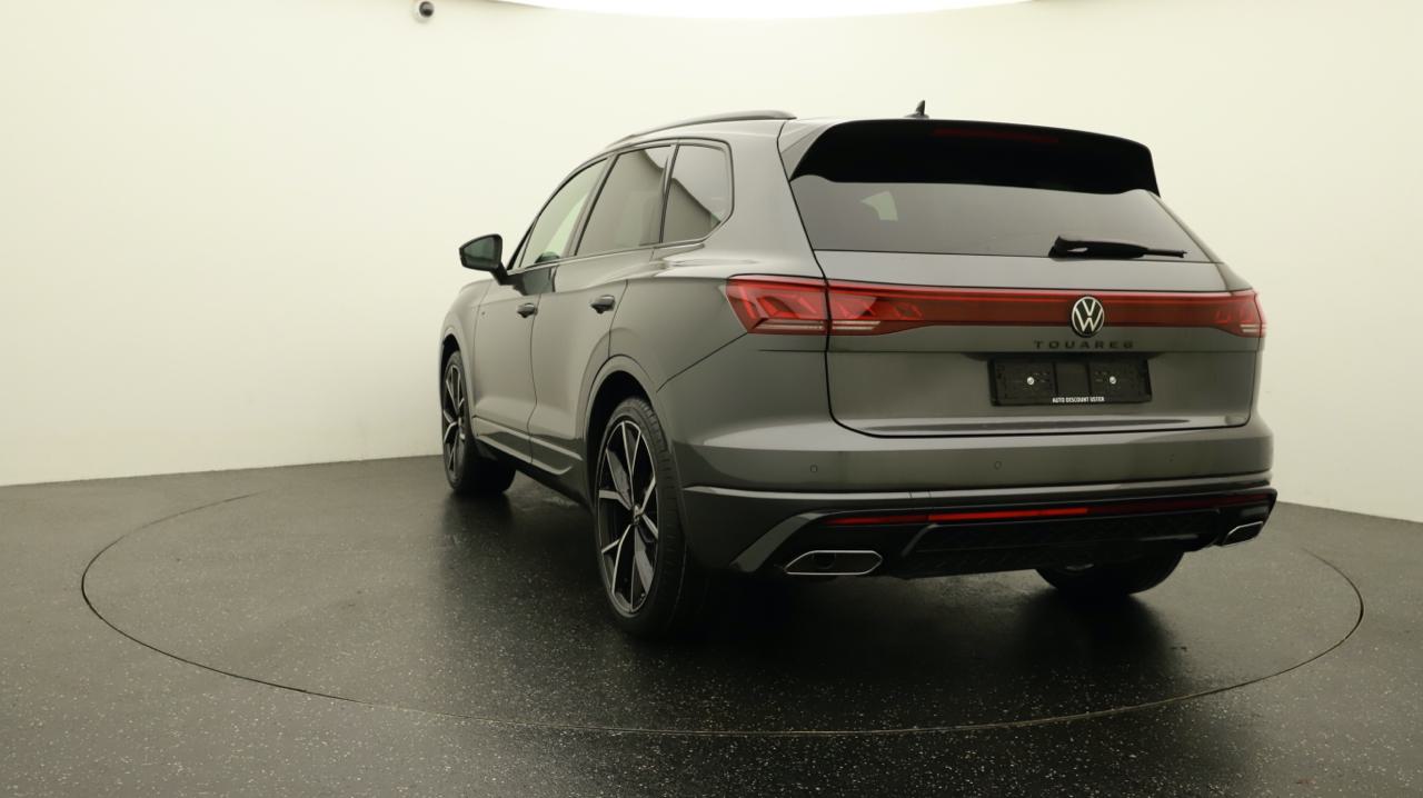 VW<br>Touareg 3.0 TDI R-Line Tiptronic