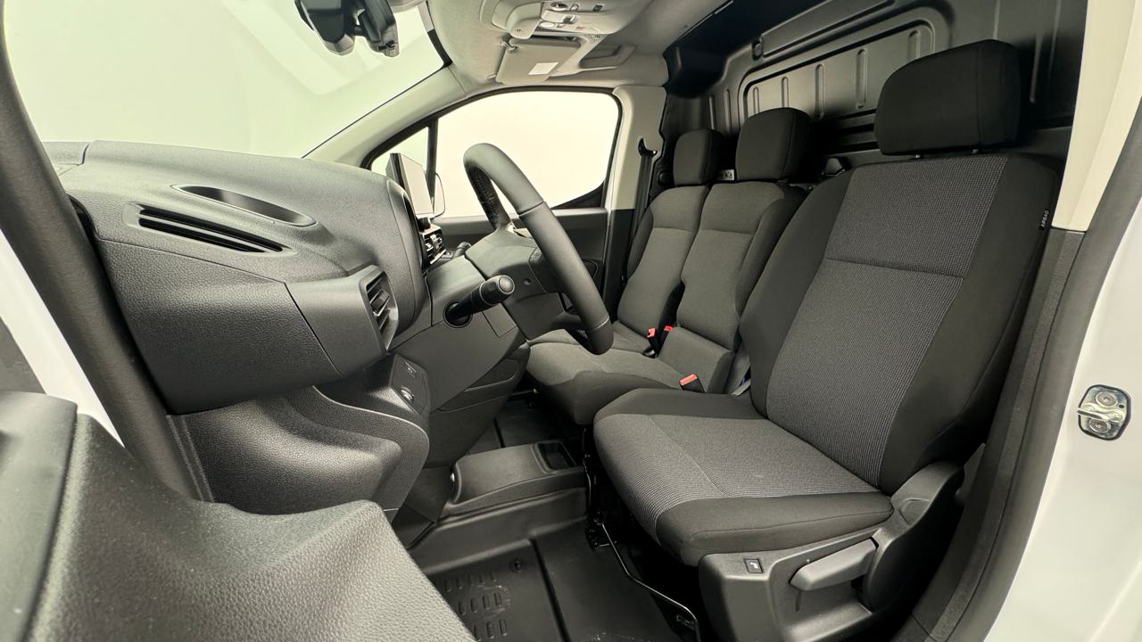 Opel<br>Combo Cargo 1.5 start/stop