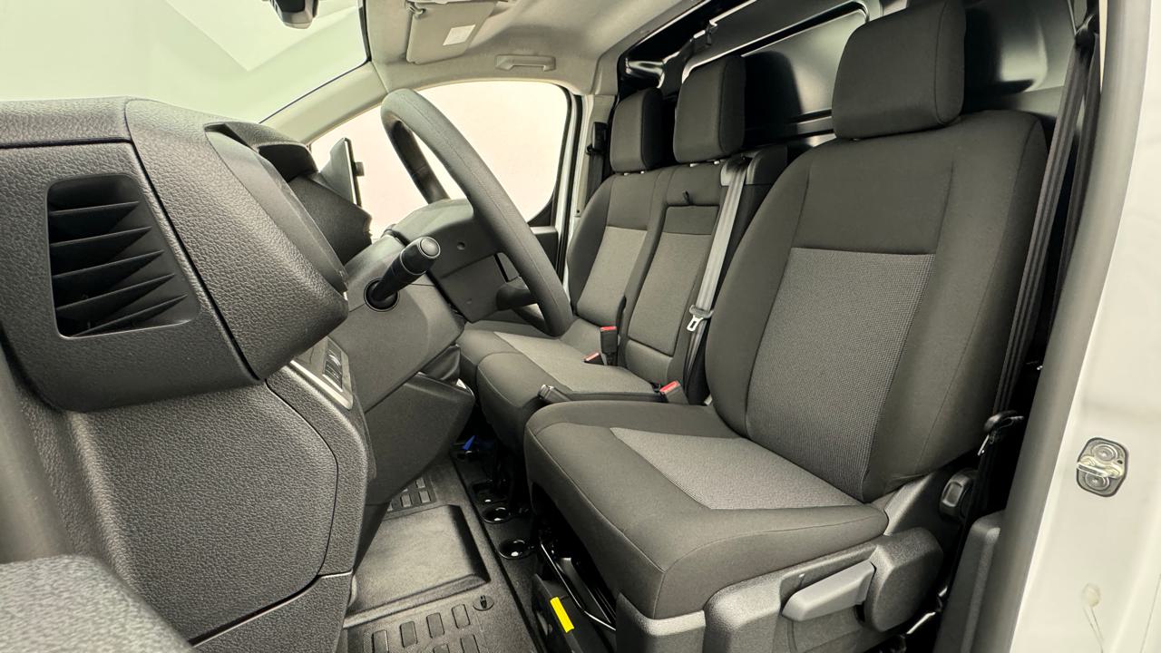 Opel<br>Vivaro Cargo 1.5 D s/s M