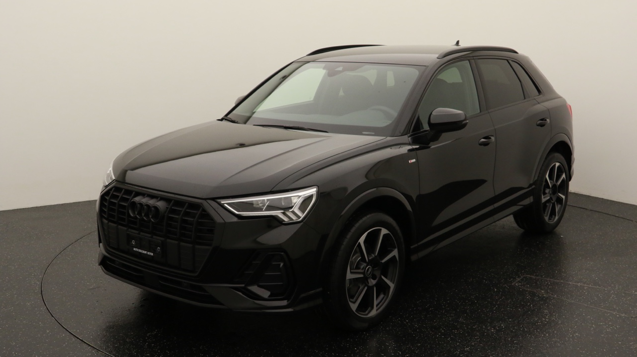 Audi<br>Q3 35 TFSI S line S-tronic