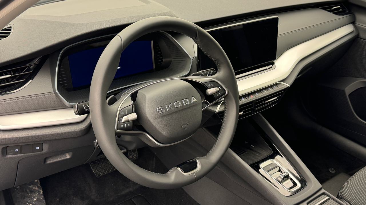 Skoda<br>Octavia Combi 1.5 TSI mHEV DSG Selection