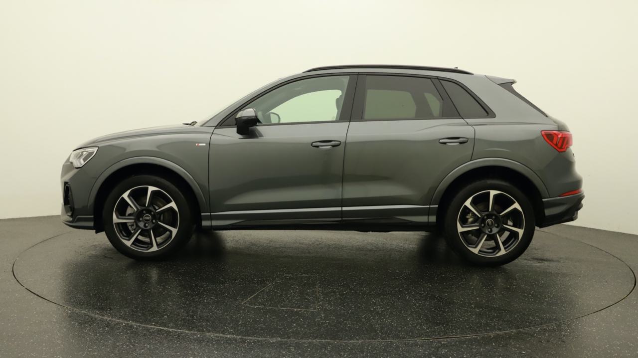 Audi<br>Q3 40 TFSI S line quattro S-tronic
