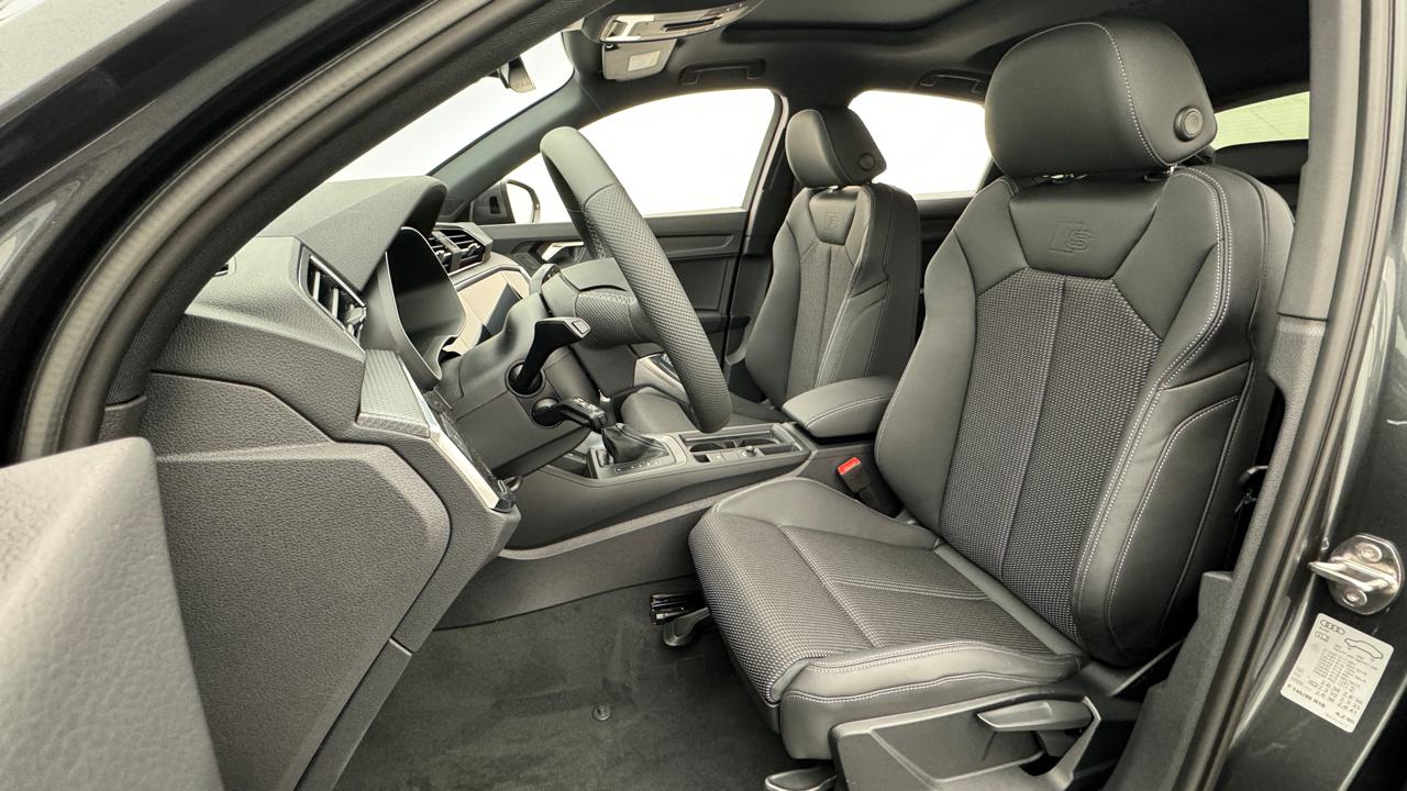 Audi<br>Q3 Sportback 40 TDI S line quattro S-tronic