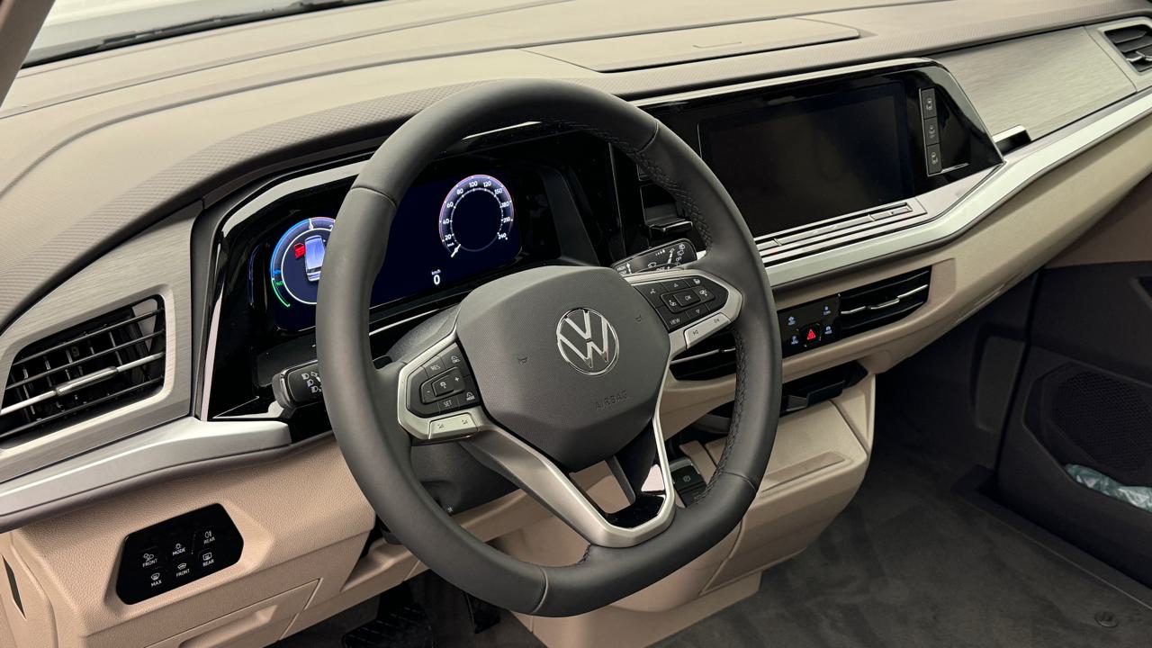 VW<br>Multivan 1.5 eHybrid Life Edition 4Motion DSG