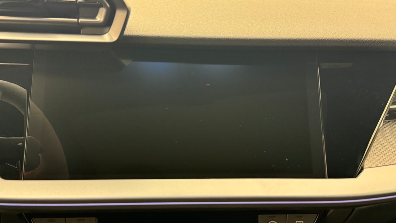 Audi<br>RS3 Sportback 2.5 TSI quattro S-tronic