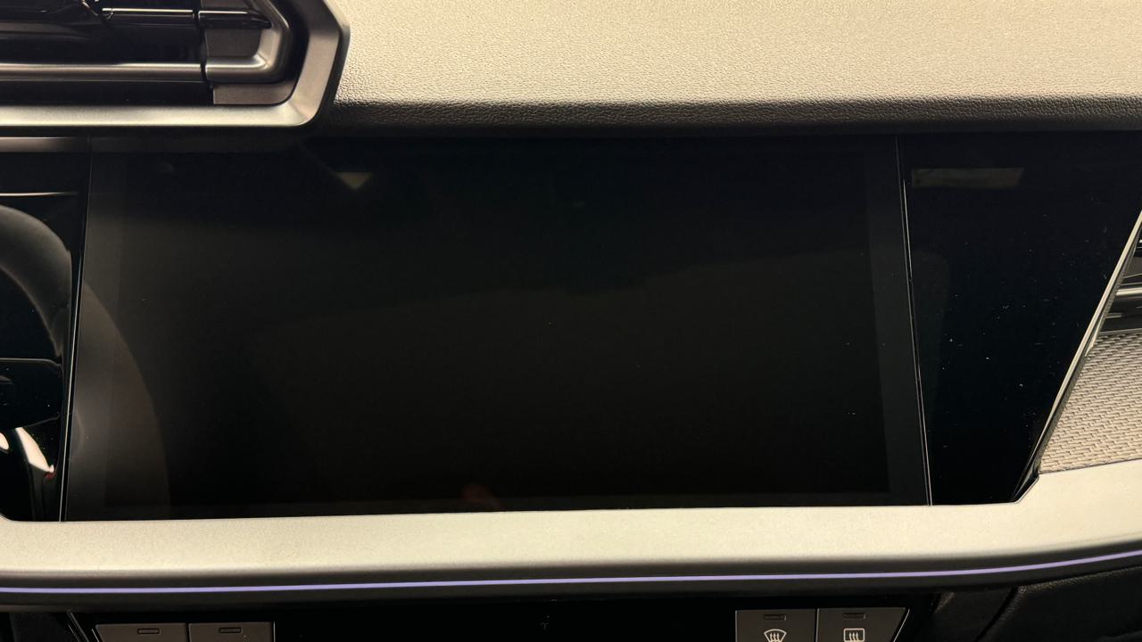 Audi<br>RS3 Sportback 2.5 TSI quattro S-tronic