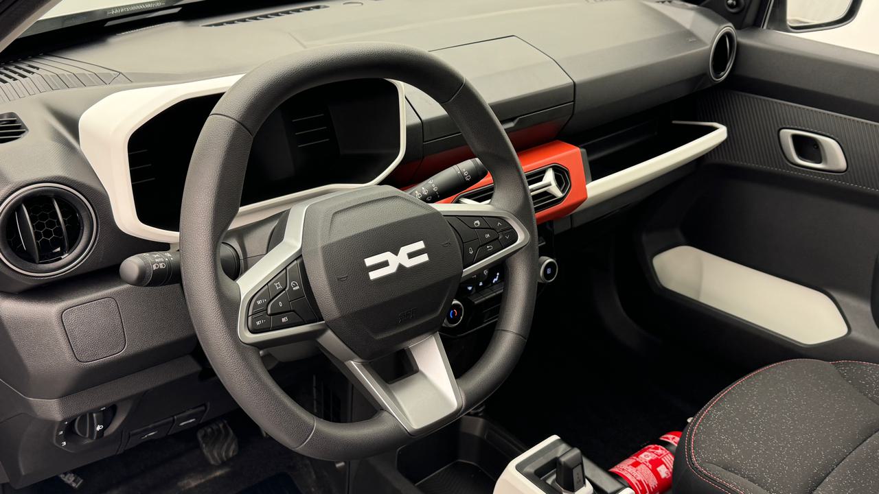 Dacia<br>Spring 27 kWh Expression