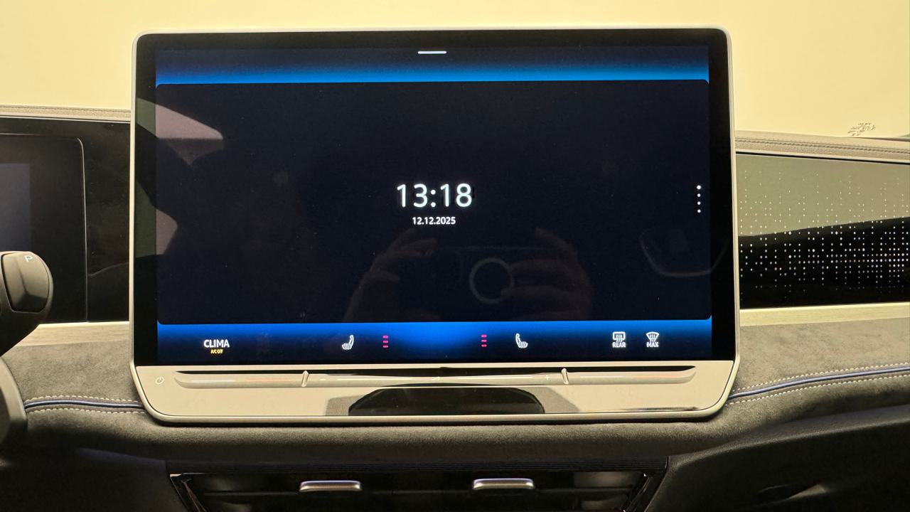 VW<br>Passat Variant 2.0 TSI evo4 R-Line 4 Motion DSG