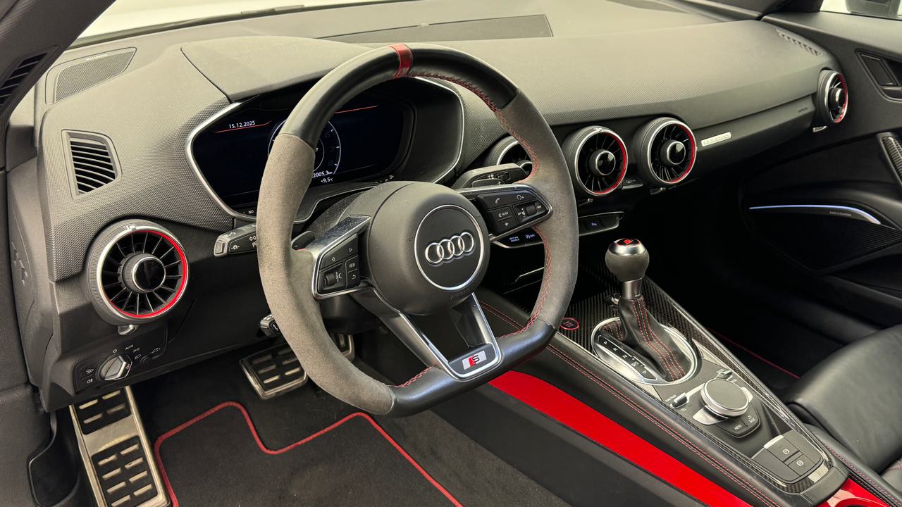 Audi<br>TT Coupé TTS quattro S-tronic