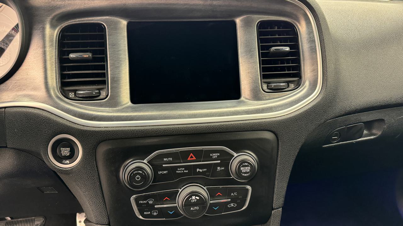 Dodge<br>Charger 5.7L V8 R/T Daytona