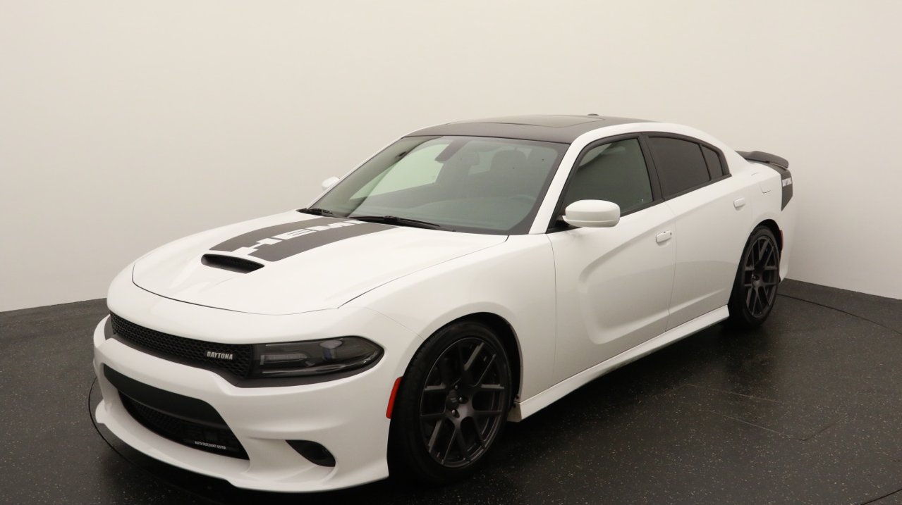 Dodge<br>Charger 5.7L V8 R/T Daytona