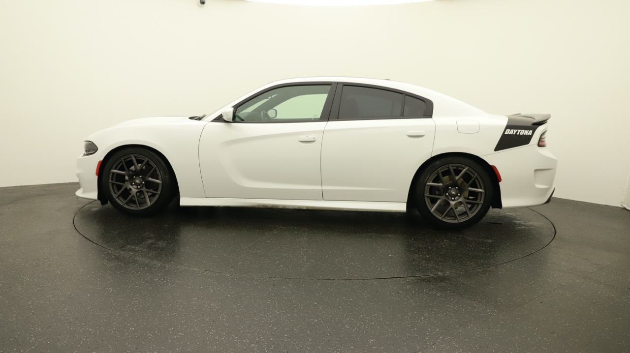 Dodge<br>Charger 5.7L V8 R/T Daytona