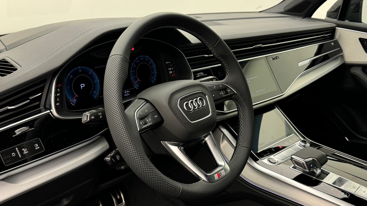 Audi<br>Q7 SUV TDI quattro 210 kW S Line tiptronic