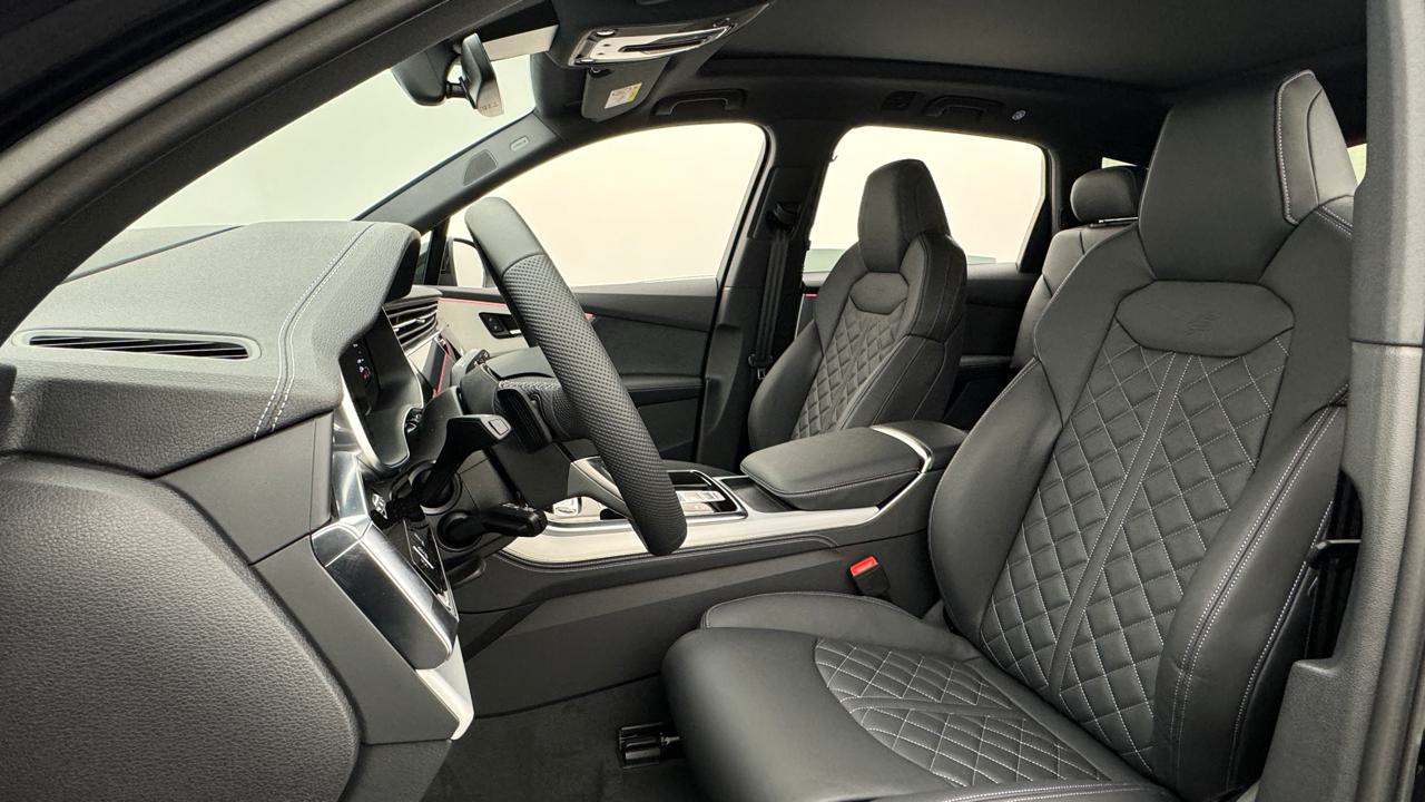 Audi<br>Q7 SUV TDI quattro 210 kW S Line tiptronic