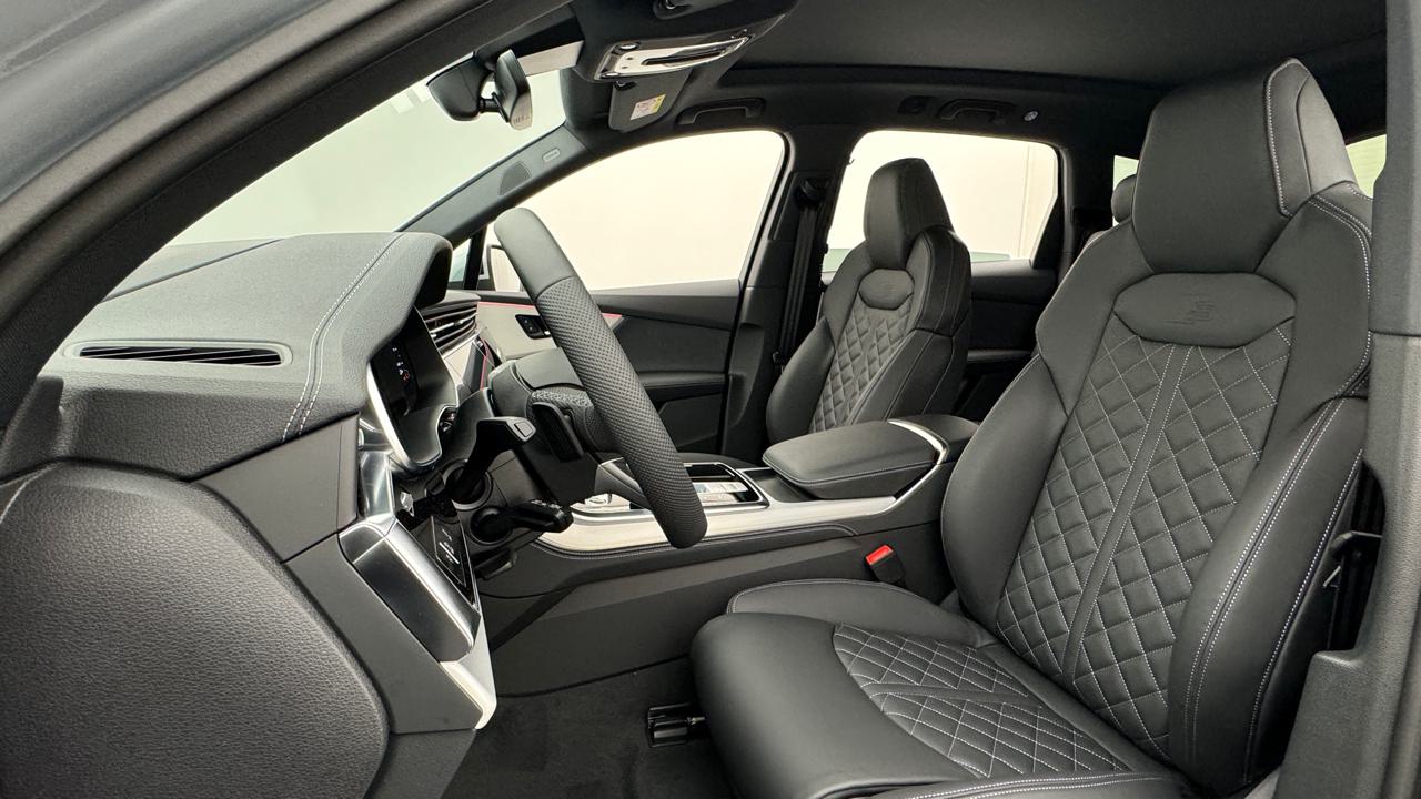 Audi<br>Q7 SUV TDI quattro 210 kW S Line tiptronic