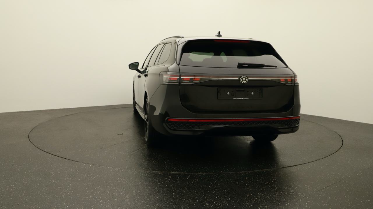 VW<br>Passat Variant 2.0 TDI evo R-Line 4 Motion DSG