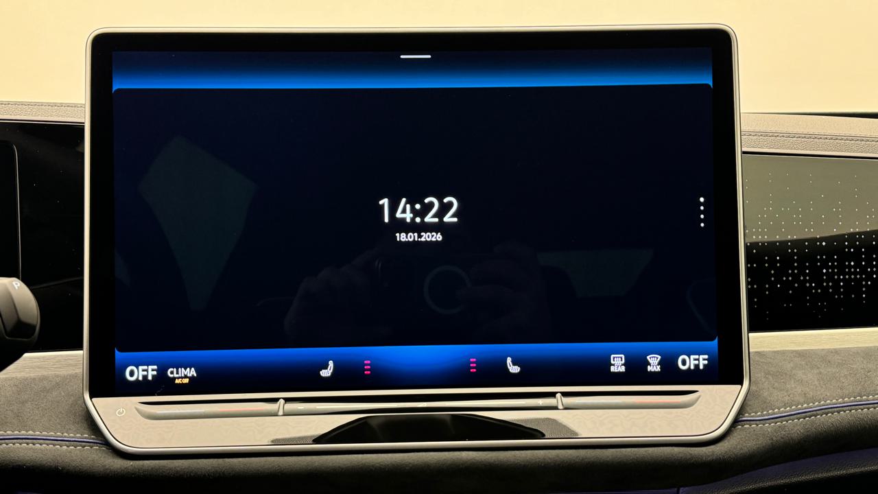 VW<br>Passat Variant 2.0 TDI evo R-Line 4 Motion DSG