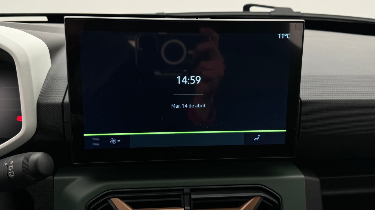 Dacia<br>Spring 27 kWh Extreme