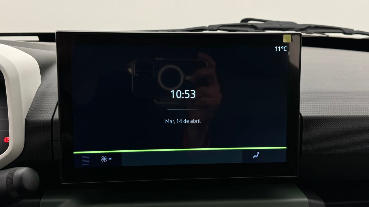 Dacia<br>Spring 27 kWh Extreme