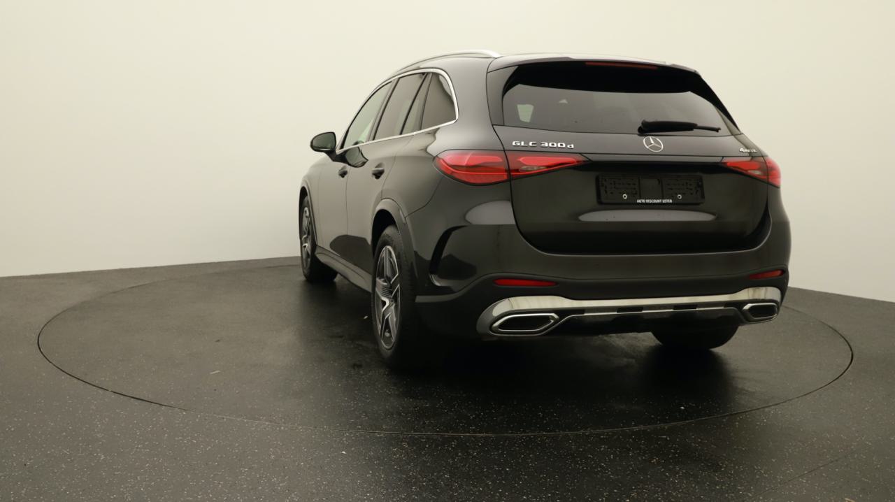 Mercedes<br>GLC 300 d 4Matic AMG Line 9G-Tronic