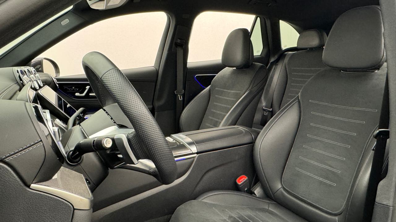 Mercedes<br>GLC 300 d 4Matic AMG Line 9G-Tronic