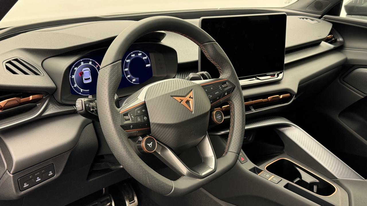 Cupra<br>Terramar 1.5 eHybrid DSG VZ