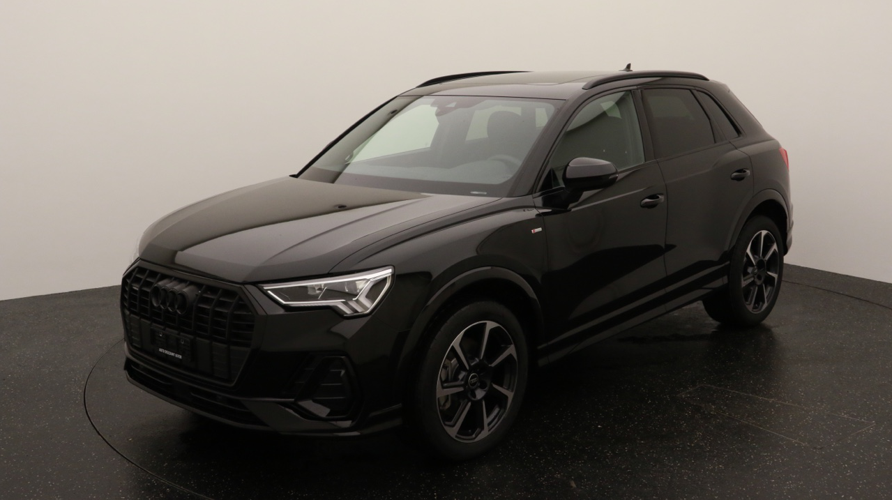 Audi<br>Q3 40 TDI S line quattro S-tronic