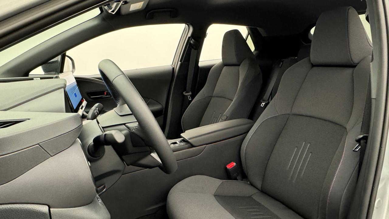 Toyota<br>C-HR 2.0 PHEV CVT Sport