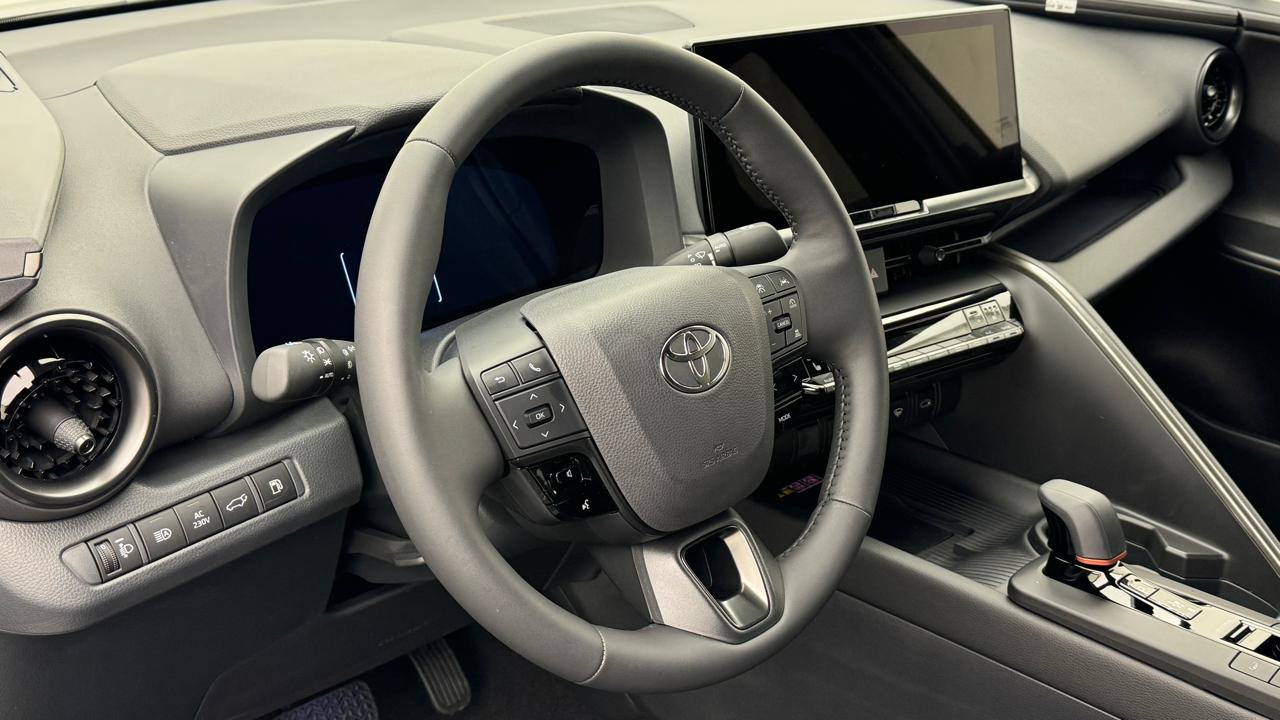 Toyota<br>C-HR 2.0 PHEV CVT Sport