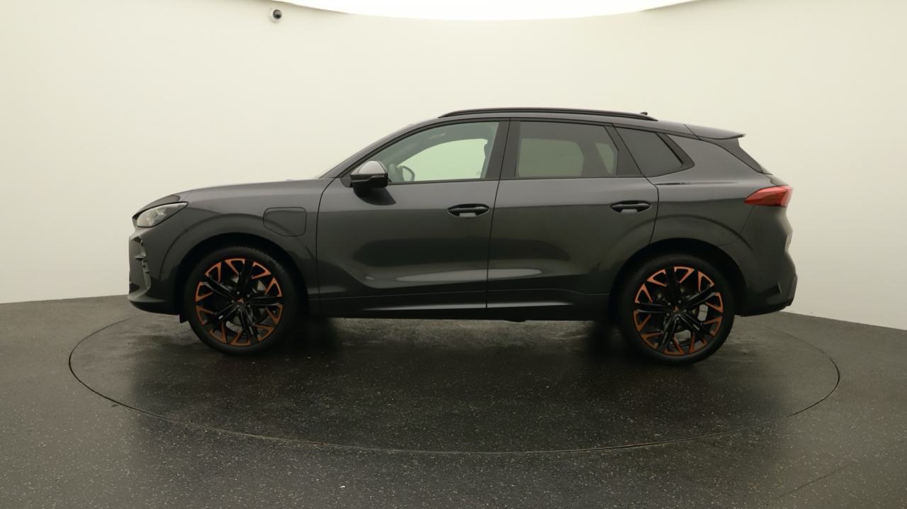 Cupra<br>Terramar 1.5 eHybrid DSG VZ