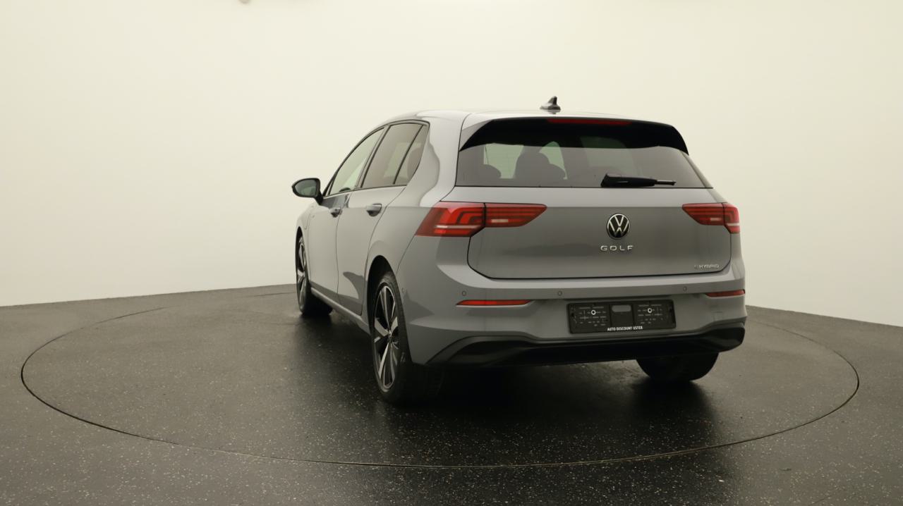 VW<br>Golf VIII 1.5 TSI PHEV Style