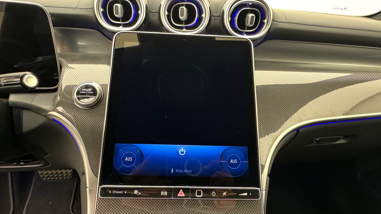 Mercedes<br>GLC 300 d 4Matic AMG Line 9G-Tronic