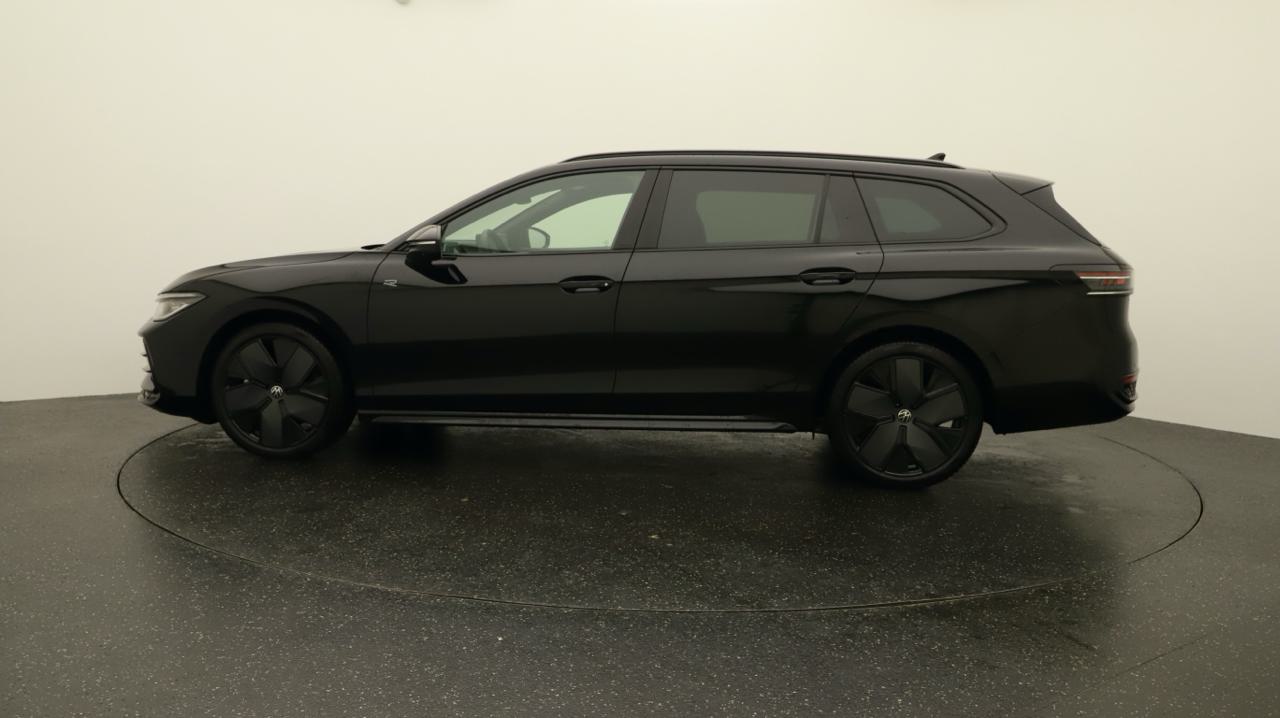 VW<br>Passat Variant 2.0 TDI evo R-Line 4 Motion DSG