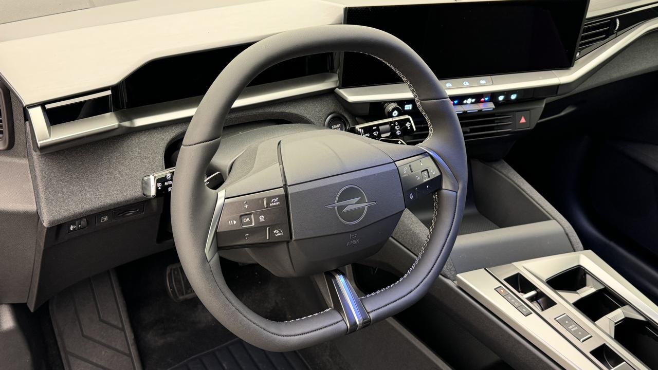 Opel<br>Grandland 1.6PHEV Edition eDCT