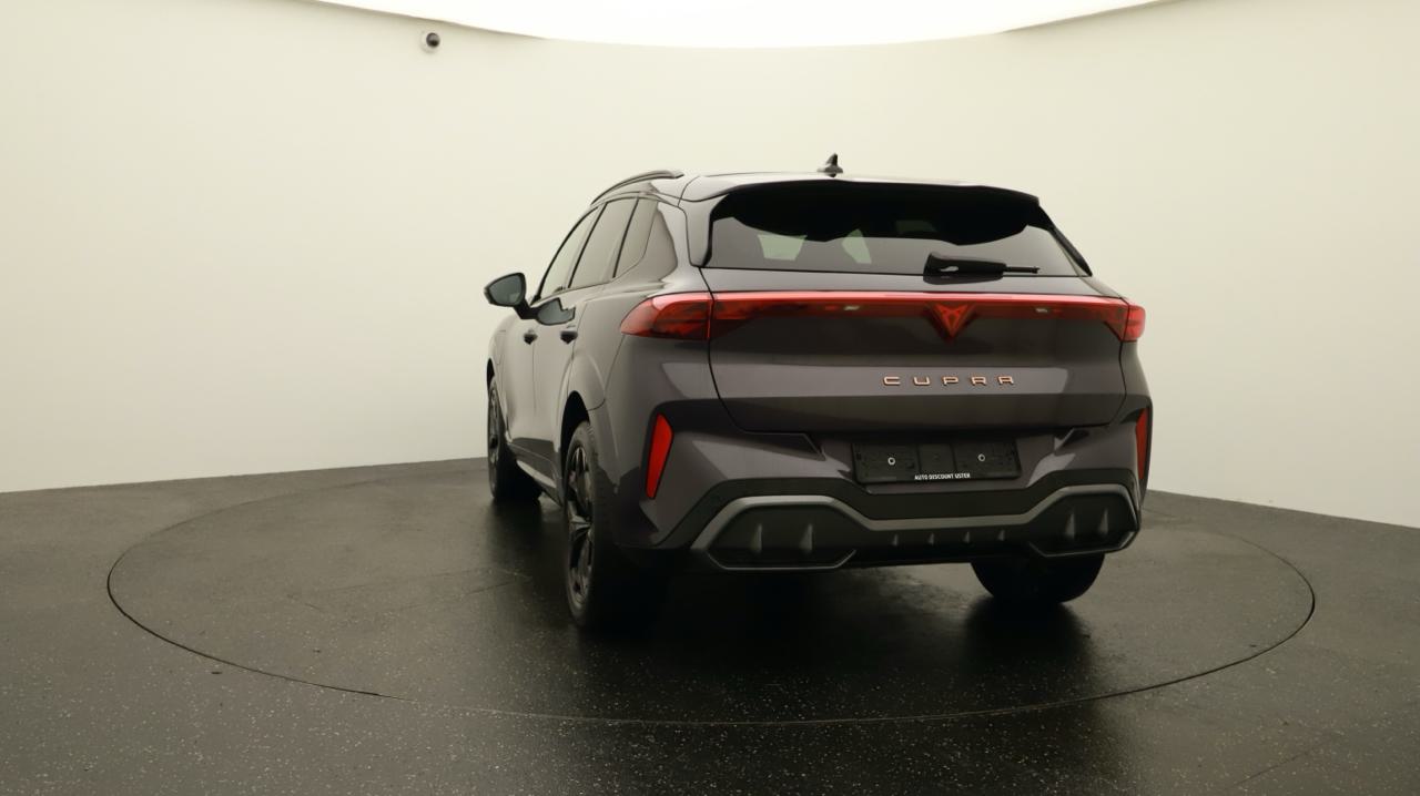 Cupra<br>Terramar 1.5 eHybrid DSG VZ