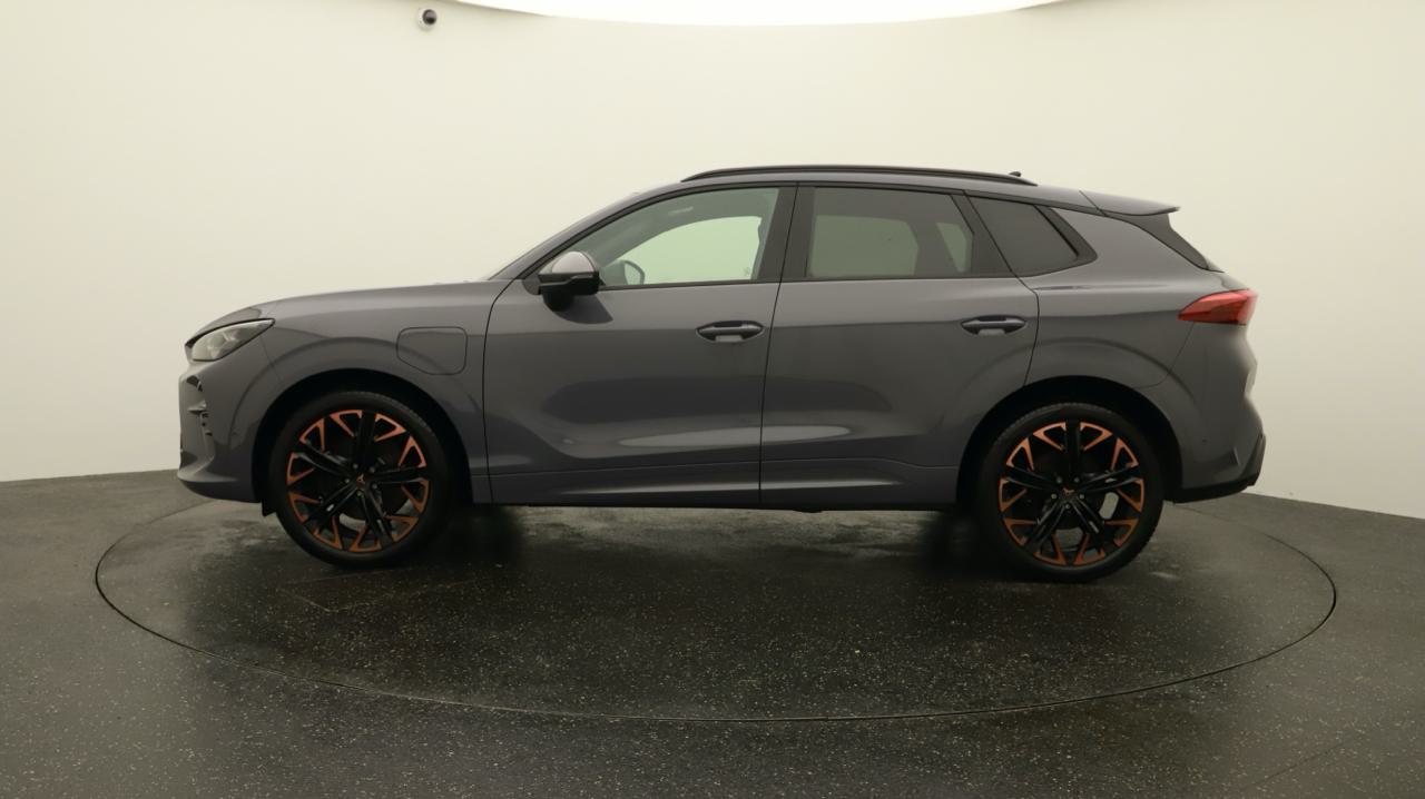 Cupra<br>Terramar 1.5 eHybrid DSG VZ