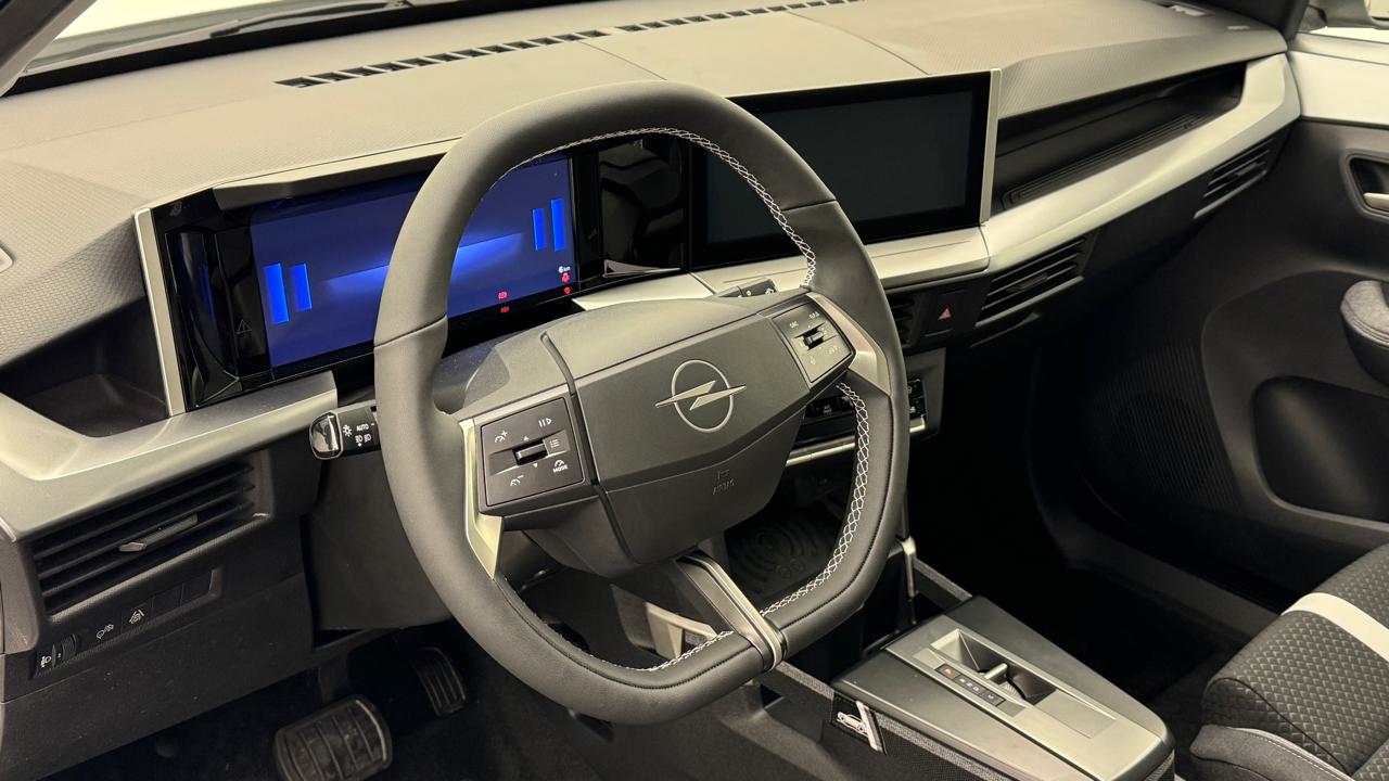 Opel<br>Frontera-e 44 kWh GS