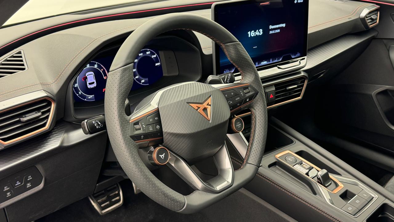 Cupra<br>LEON 2.0 TSI VZ DSG