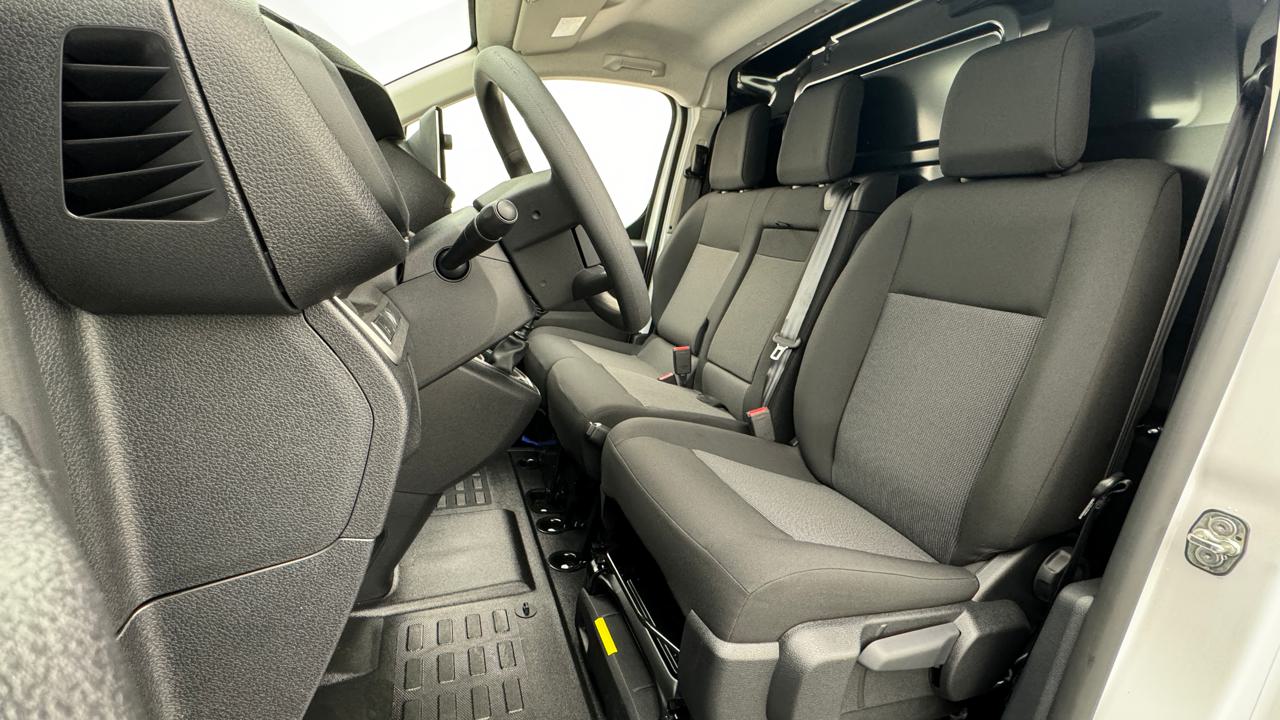 Opel<br>Vivaro Cargo 1.5 D s/s M